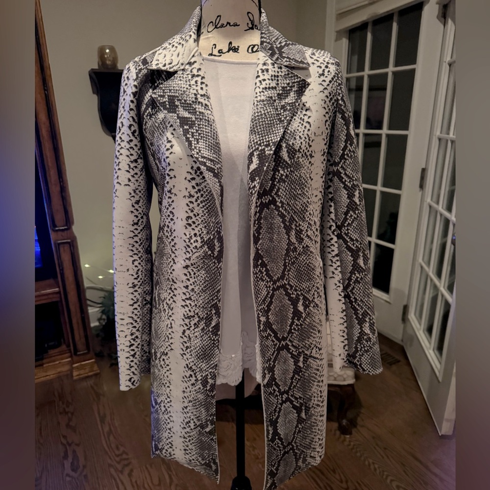 Love Token leopard print faux suede jacket size Small